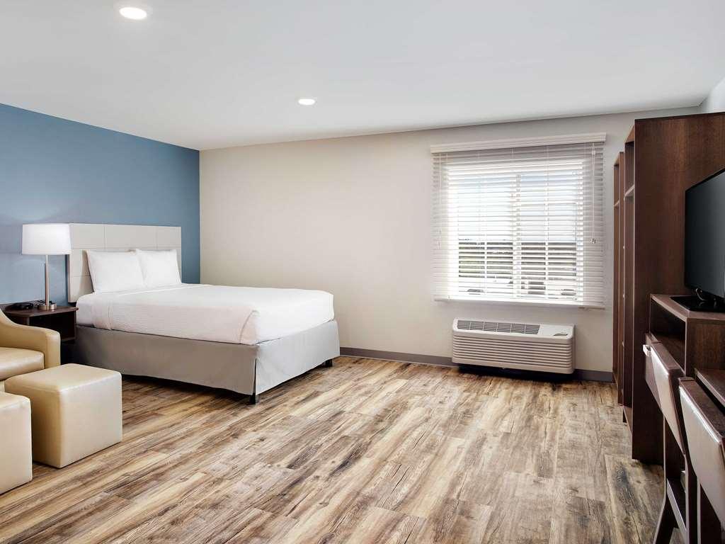 Woodspring Suites Miami Southwest Cutler Ridge Room photo